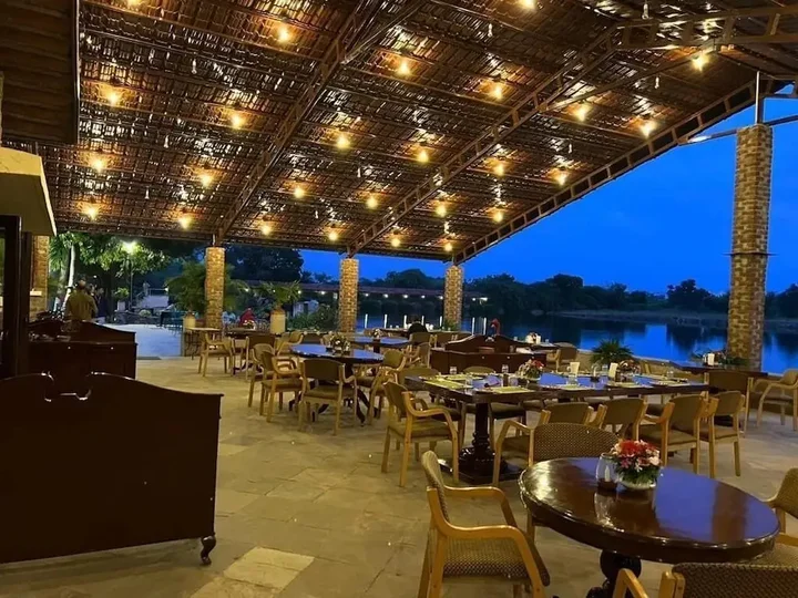 Удаипур: Shikarbadi Hotel