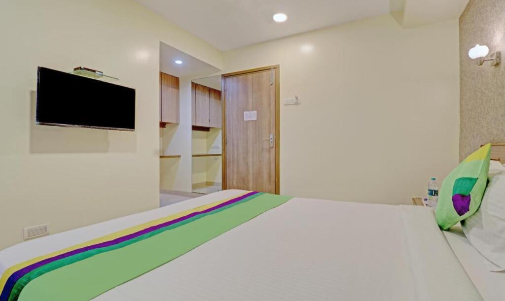 Пимпри-Чинчвад: Treebo Vikrant Residency