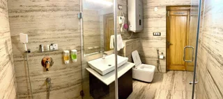 Чамба: Hotel Mongas