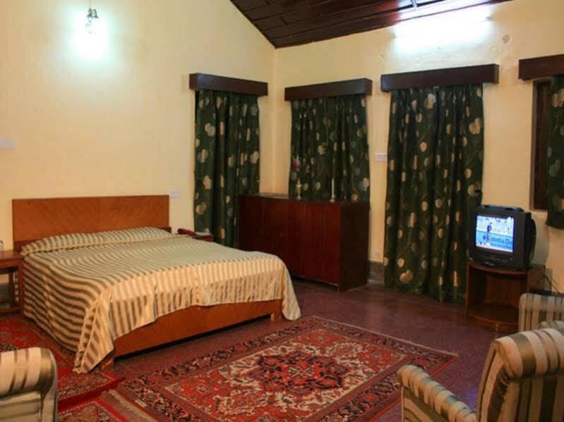 Наинитал: Hotel Balrampur House