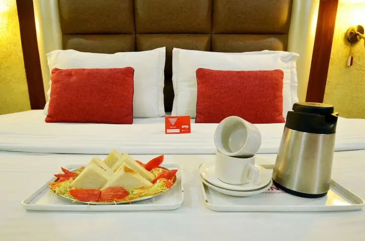 Чандигарх: OYO 7219 Corporate Inn