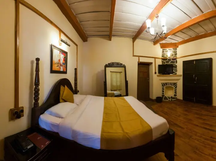 Наинитал: Hotel Himalaya