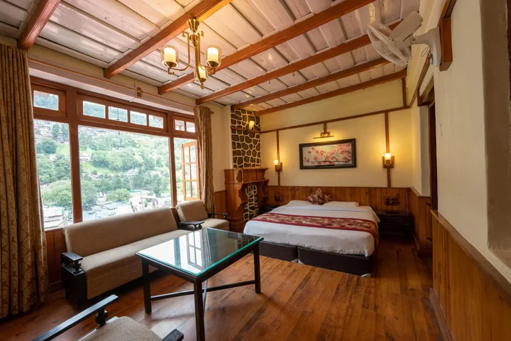 Наинитал: Hotel Himalaya