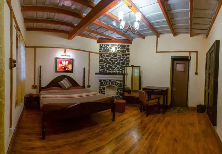 Наинитал: Hotel Himalaya