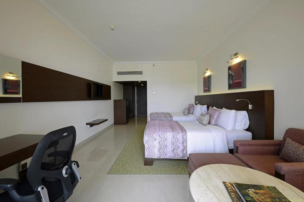 Хубли: The Gateway Hotel Lakeside Hubli