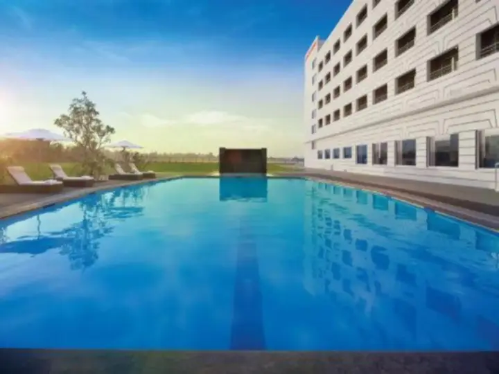 Хубли: The Gateway Hotel Lakeside Hubli