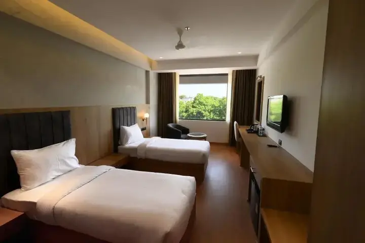 Чандигарх: Hotel KLG International