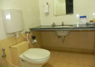 Ширди: Hotel Reeva Suites