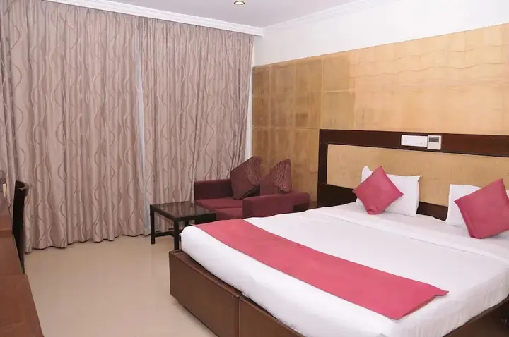 Бангалор: Meenal Hotel