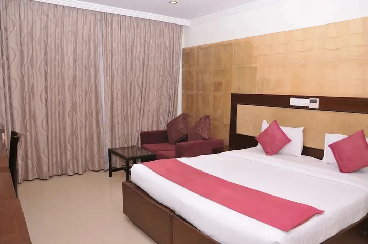 Бангалор: Meenal Hotel
