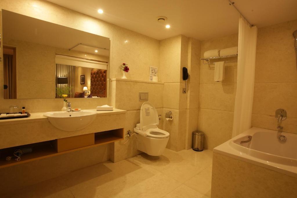Бангалор: The Chancery Hotel