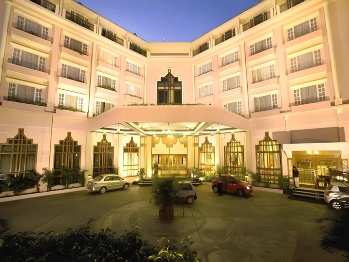 Бангалор: The Chancery Hotel