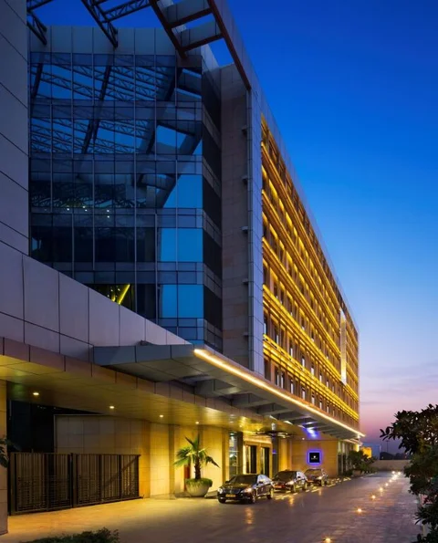 Нью-Дели: JW Marriott Hotel New Delhi Aerocity