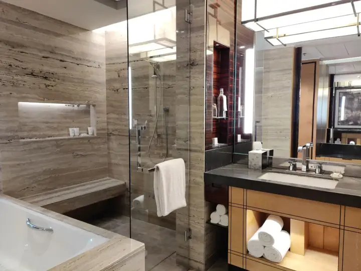 Нью-Дели: JW Marriott Hotel New Delhi Aerocity