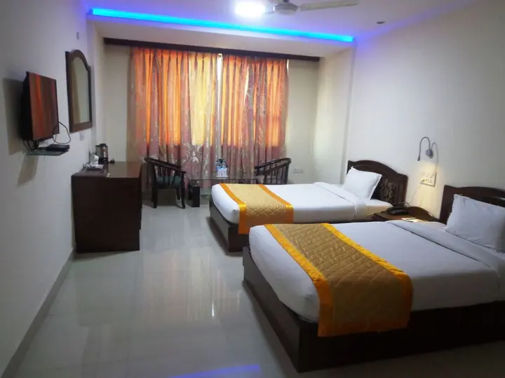 Бодх-Гая: Bodhgaya Regency Hotel