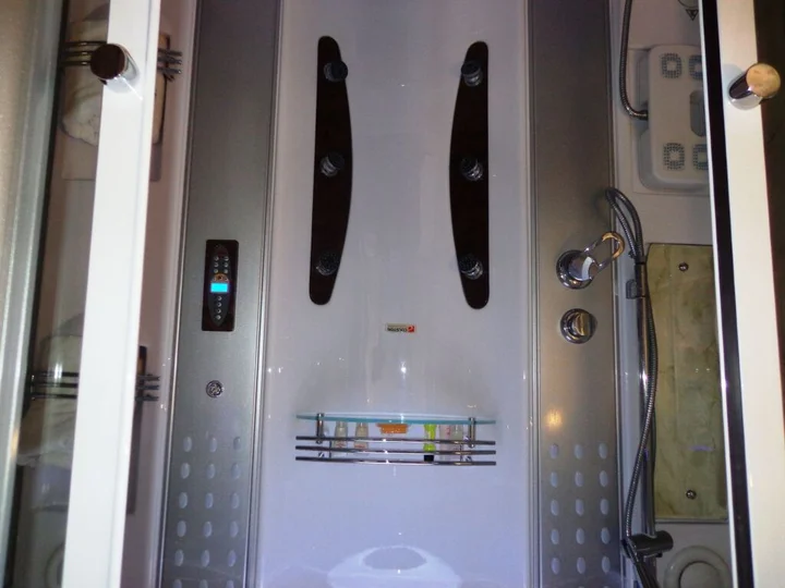 Бодх-Гая: Bodhgaya Regency Hotel