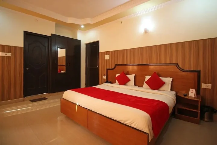Ришикеш: Hotel Leisure Palace