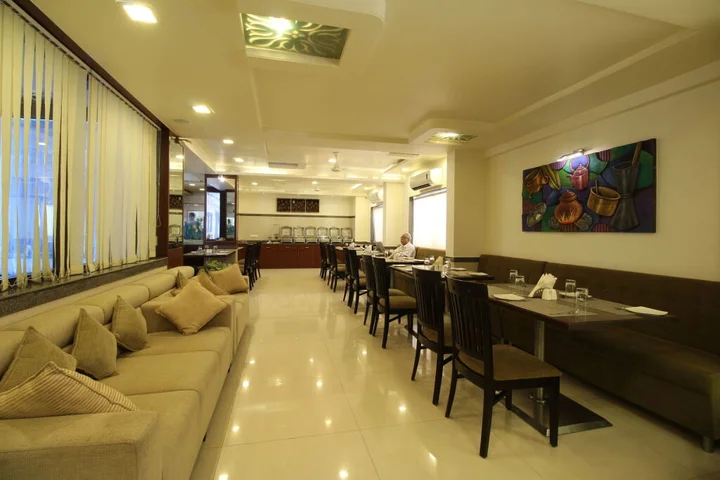 Ширди: Marigold- Newly Renovated Hotel