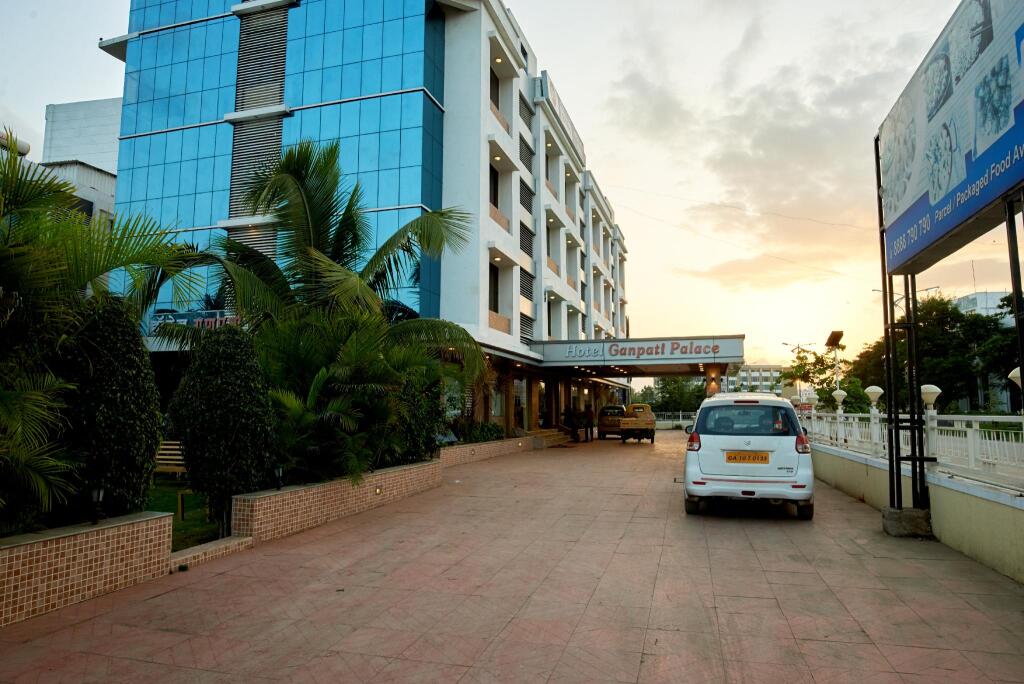 Ширди: Hotel Ganpati Palace