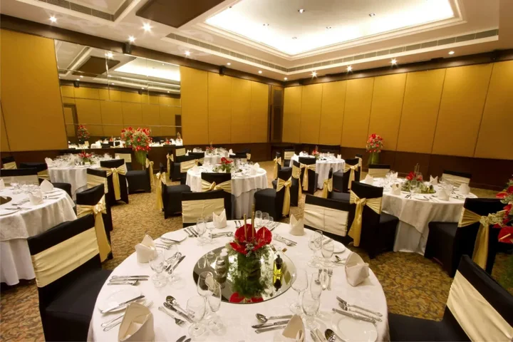 Вадодара: Hotel Express Residency