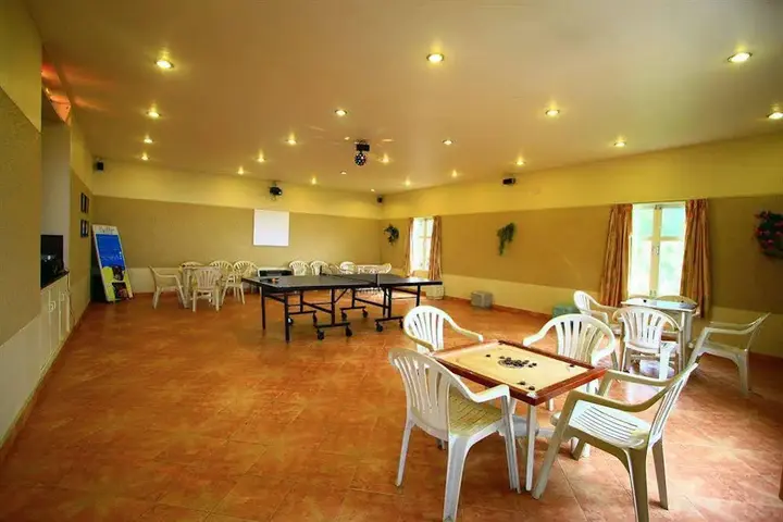 Кунур: Hill Country Lovedale