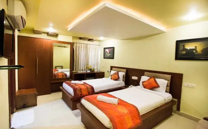 Hotel Sri Madhura Inn — фото 4