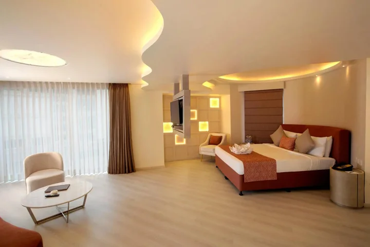 Багдогра: Barsana Hotel & Resort, Siliguri