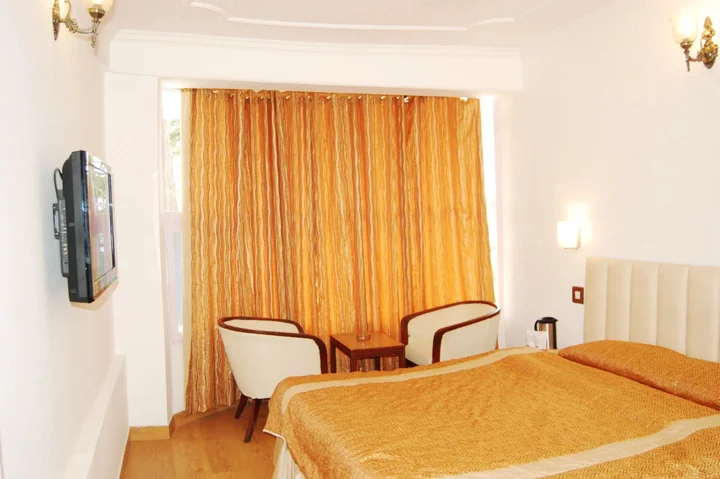 Шимла: Hotel Rahat Regency