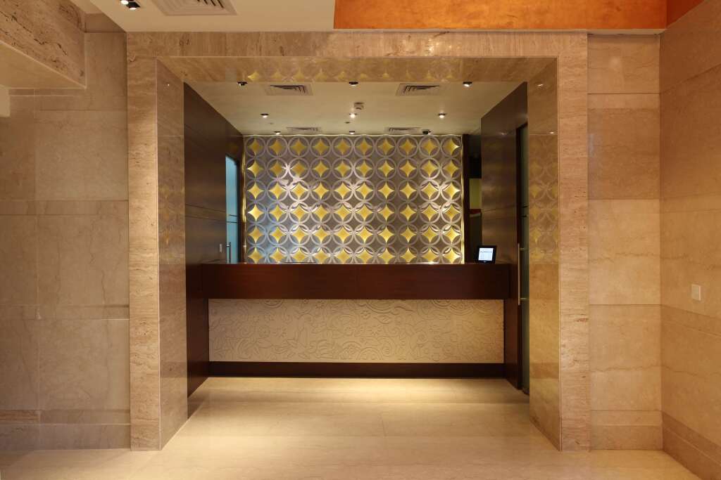 Газиабад: Mahagun Sarovar Portico Suites Ghaziabad