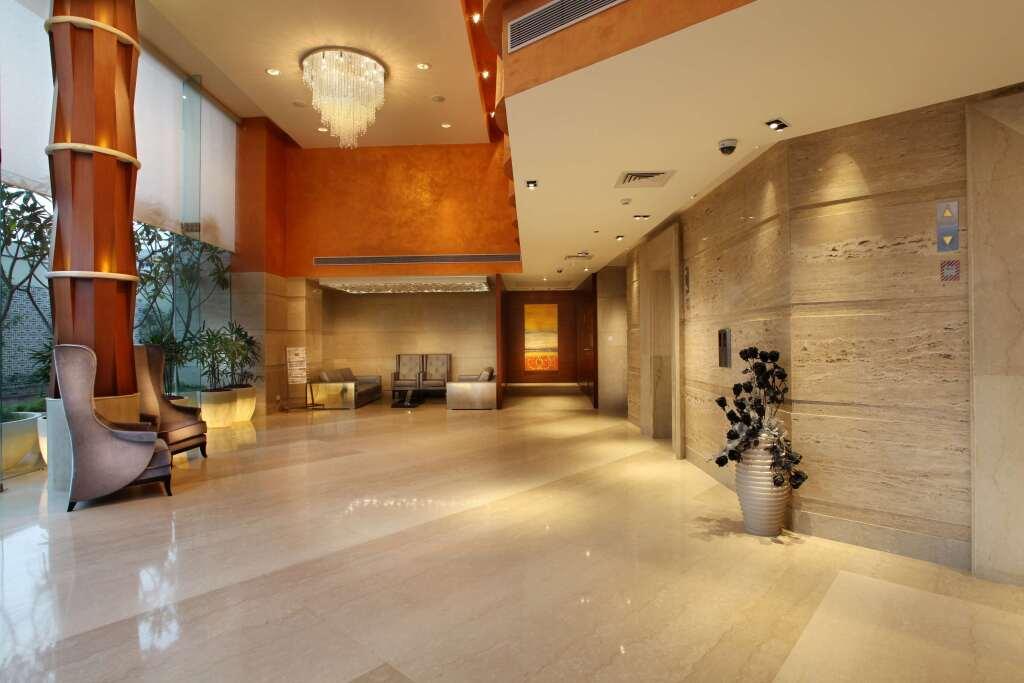 Газиабад: Mahagun Sarovar Portico Suites Ghaziabad