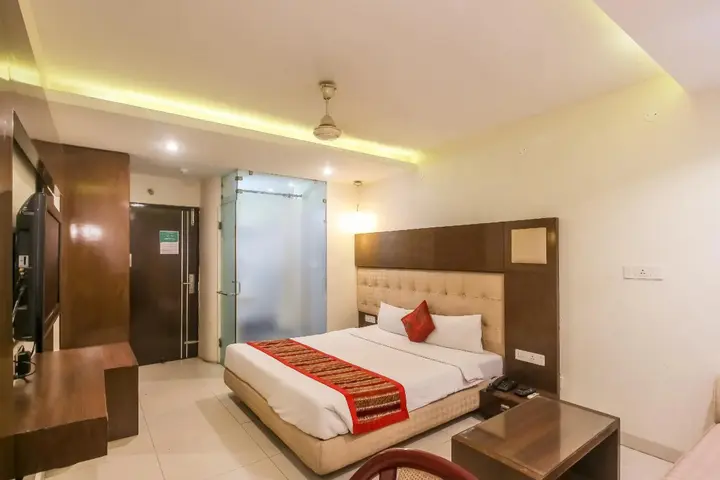 Чандигарх: Hotel Diamond Plaza