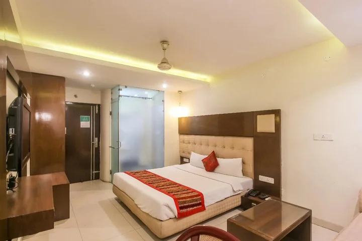 Чандигарх: Hotel Diamond Plaza