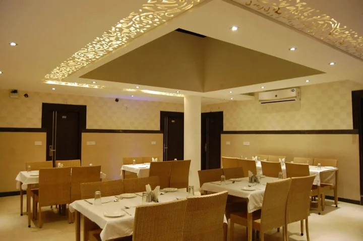 Чандигарх: Hotel Diamond Plaza
