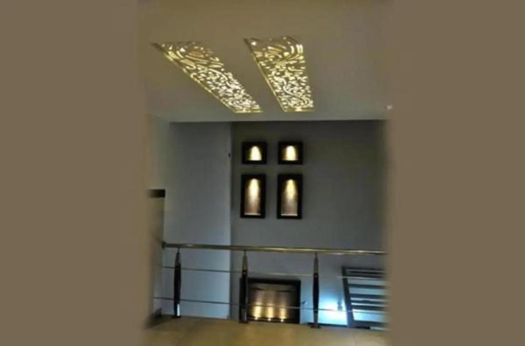 Чандигарх: Hotel Diamond Plaza