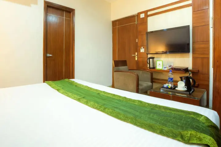 Чандигарх: Mint Hotel