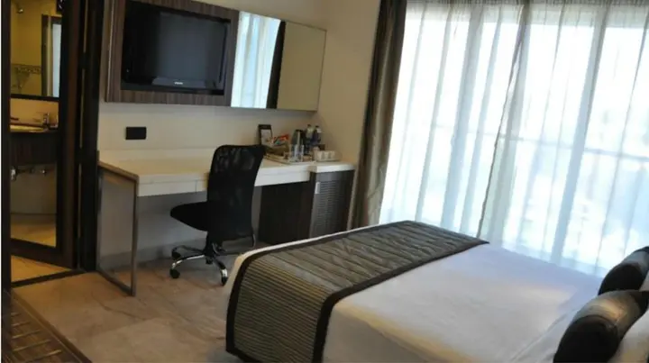 Мумбаи: Residency Sarovar Portico Mumbai