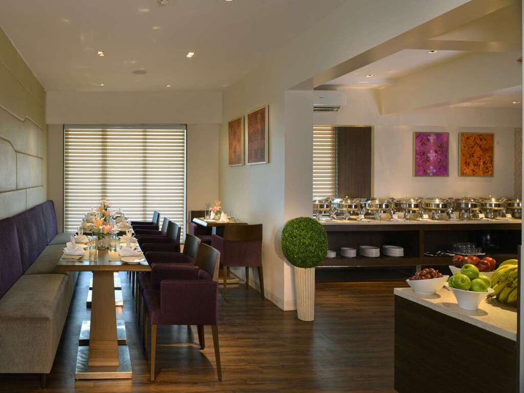 Мумбаи: Residency Sarovar Portico Mumbai