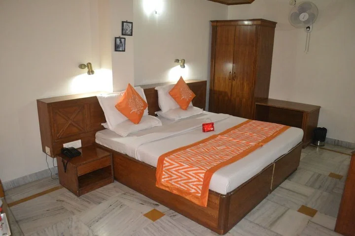 Куфри: ADB Rooms Falcon Crest