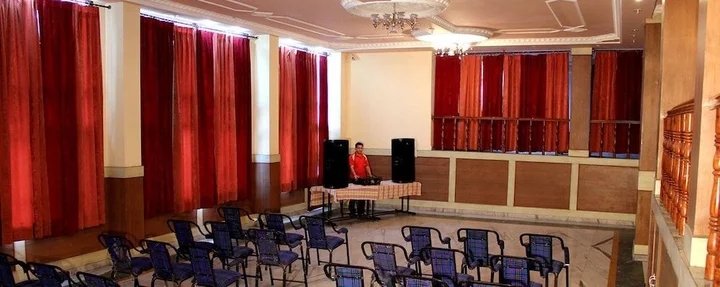 Куфри: ADB Rooms Falcon Crest