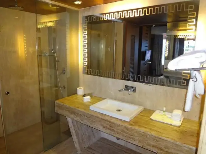 Нагпур: Hotel Airport Centre Point