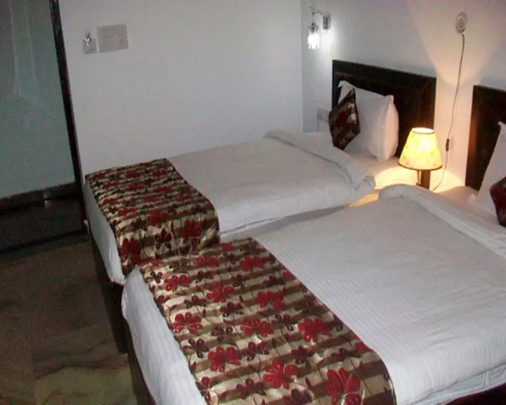 Агра: Hotel Taj Galaxy
