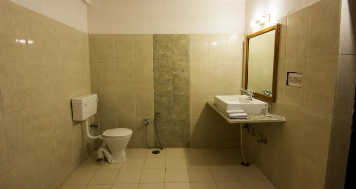Луни: Hotel Jhalamand Garh