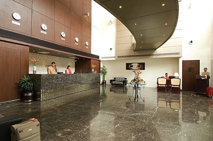 Пимпри-Чинчвад: Mind Space Hotel Pimpri