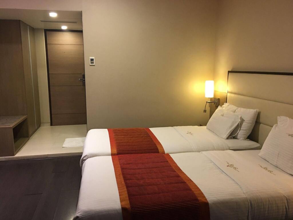 Мумбаи: Hotel Landmark Annexe