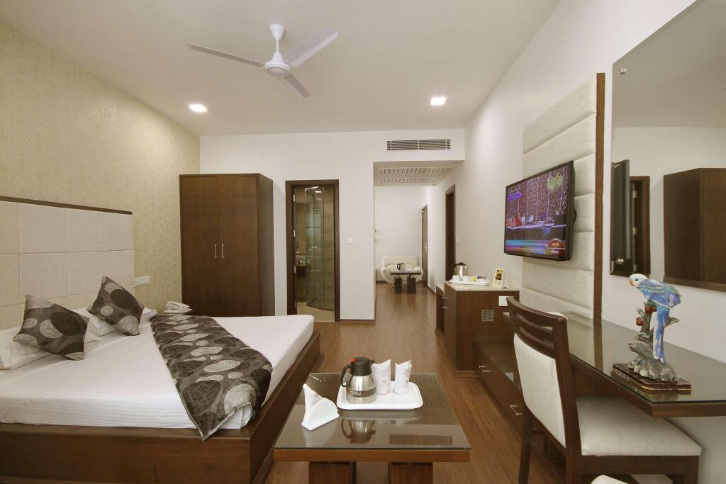 Катра: Ginger Hotel Katra