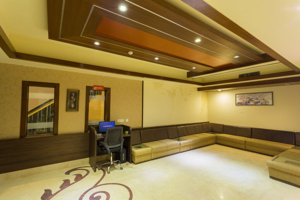 Катра: Ginger Hotel Katra