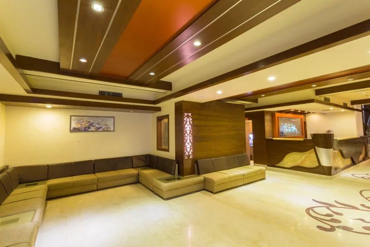 Катра: Ginger Hotel Katra