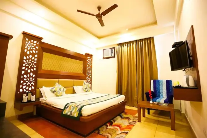 Катра: Hotel Shree Hari Niwas