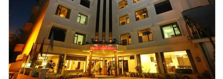 Катра: Hotel Shree Hari Niwas