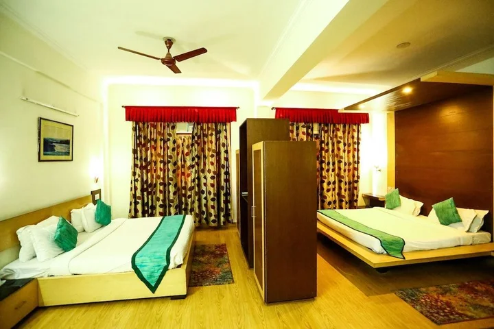 Катра: Hotel Shree Hari Niwas